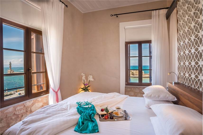  Ambassadors Residence Boutique