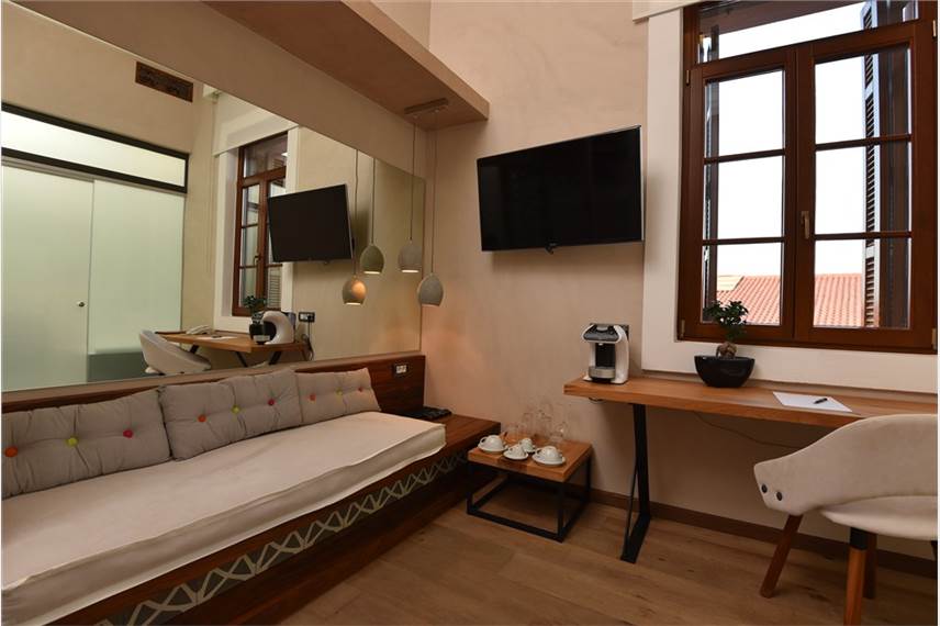  Ambassadors Residence Boutique