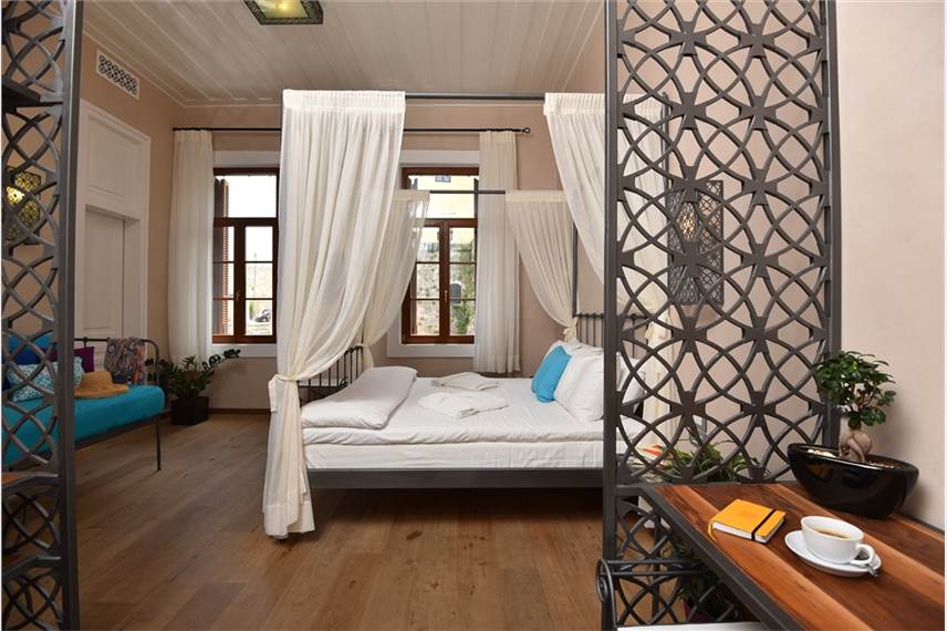  Ambassadors Residence Boutique