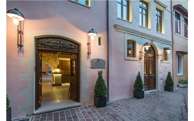 Serenissima Boutique Hotel 