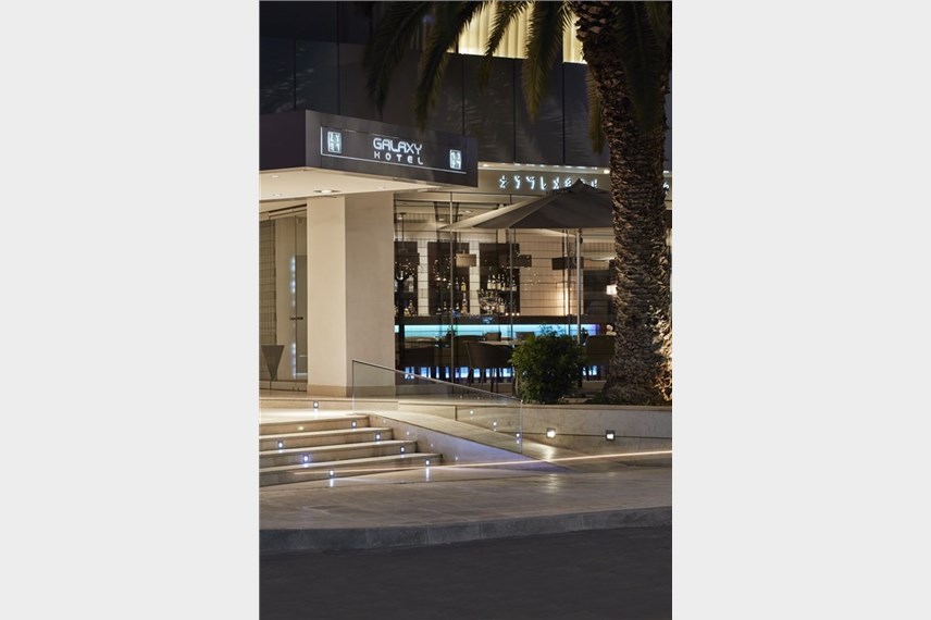  Galaxy Hotel