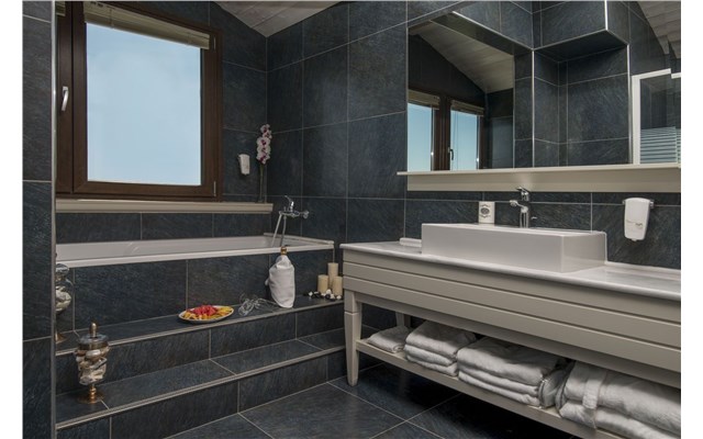 Cosmopolitan hotel and SPA 