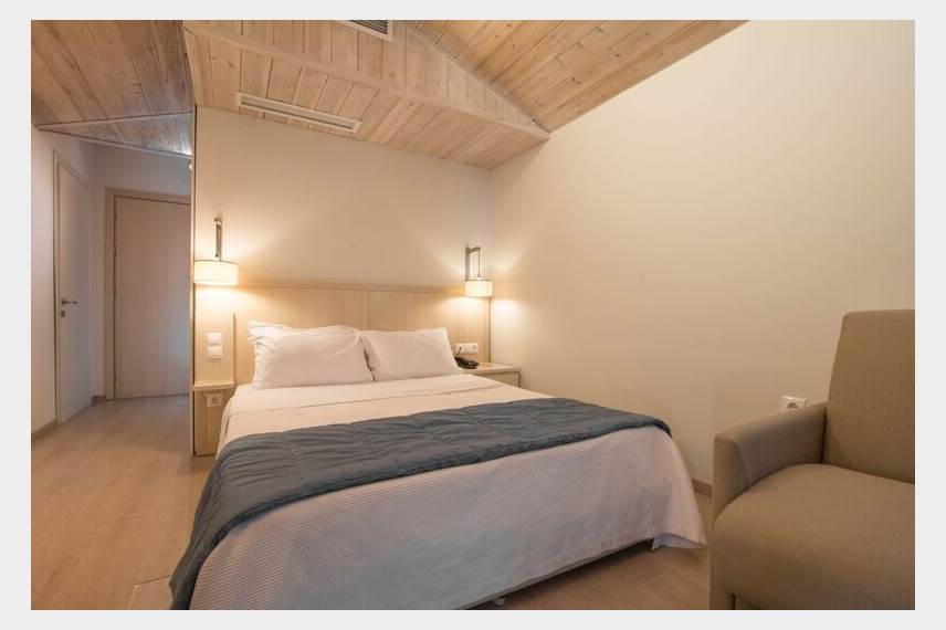  Cosmopolitan hotel and SPA