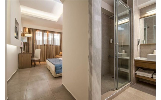 Cosmopolitan hotel and SPA 