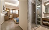  Cosmopolitan hotel and SPA