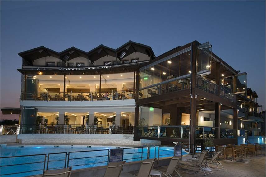 Cosmopolitan hotel and SPA