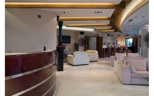 Cosmopolitan hotel and SPA 