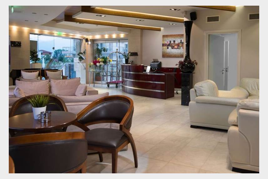  Cosmopolitan hotel and SPA