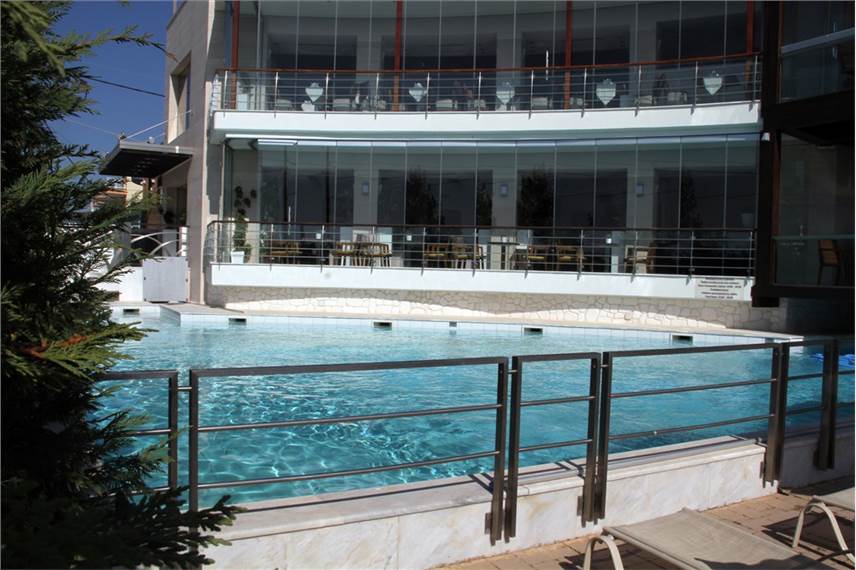  Cosmopolitan hotel and SPA