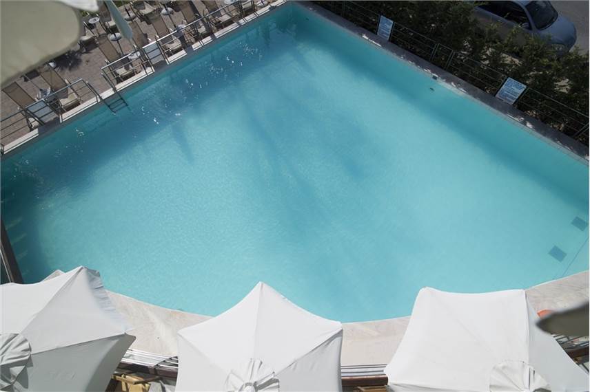  Cosmopolitan hotel and SPA