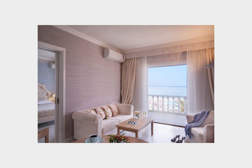  Mitsis Rinela Beach Resort and SPA