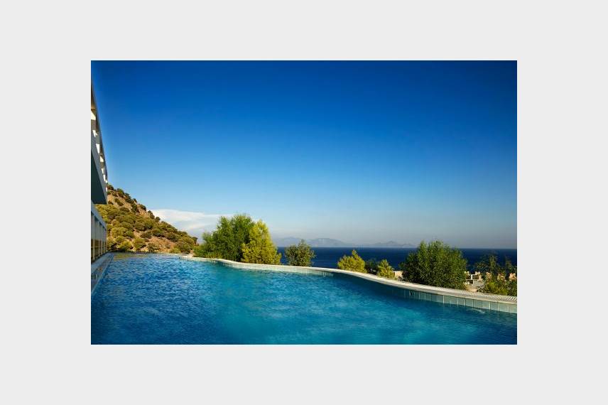  Mitsis Family Village Beach Hotel