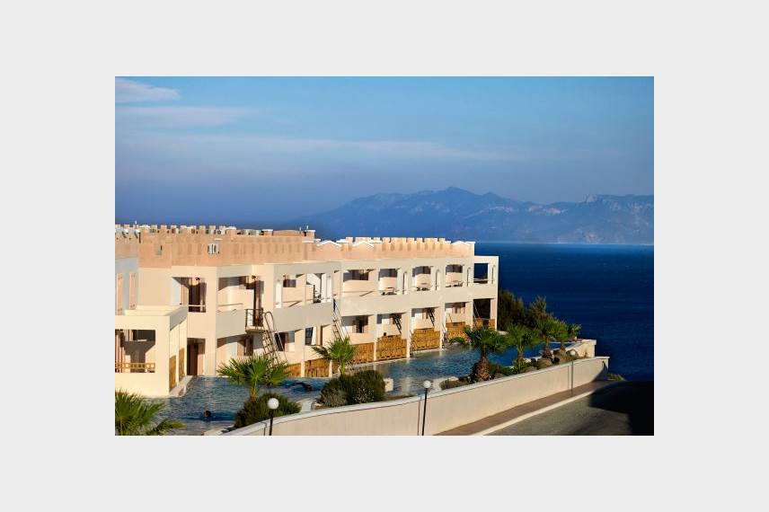  Mitsis Family Village Beach Hotel