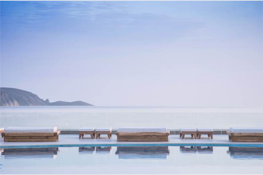  Mitsis Rinela Beach Resort and SPA