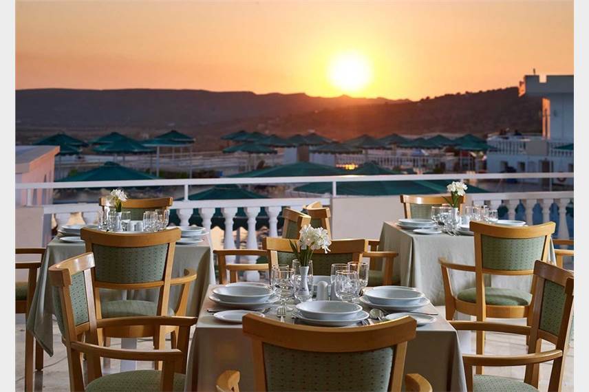  Mitsis Family Village Beach Hotel