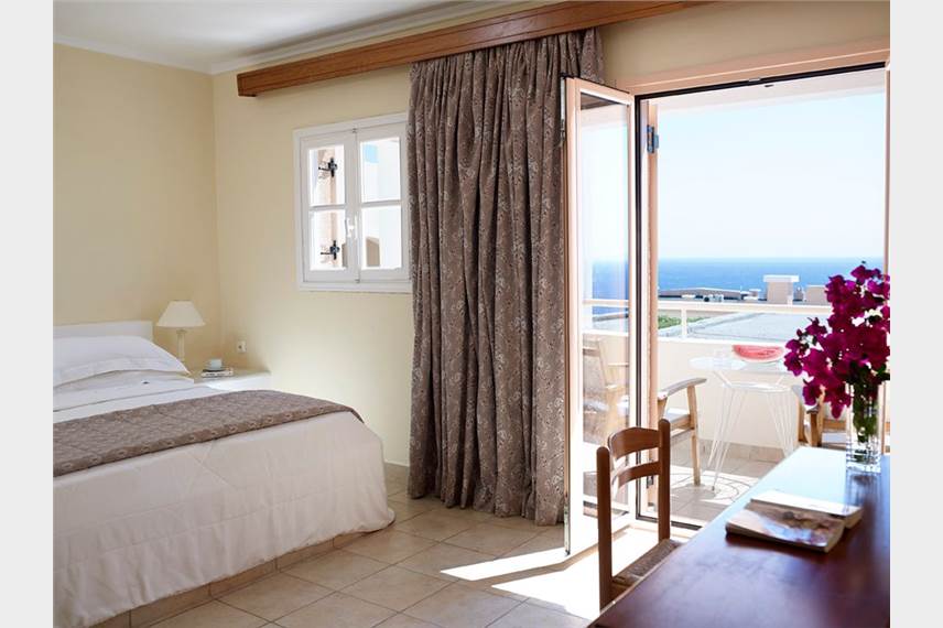  Mitsis Family Village Beach Hotel