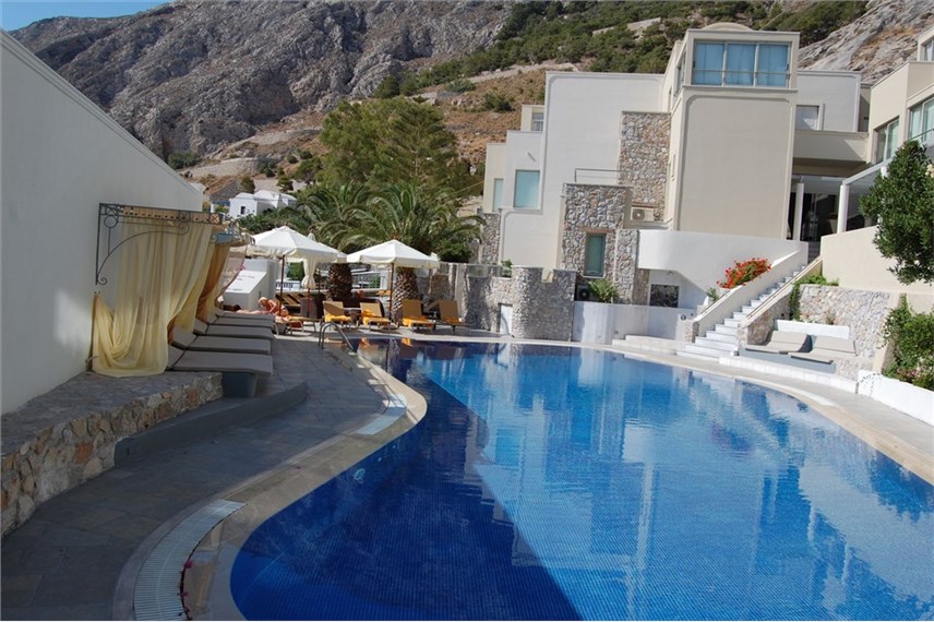  Antinea Suites and SPA