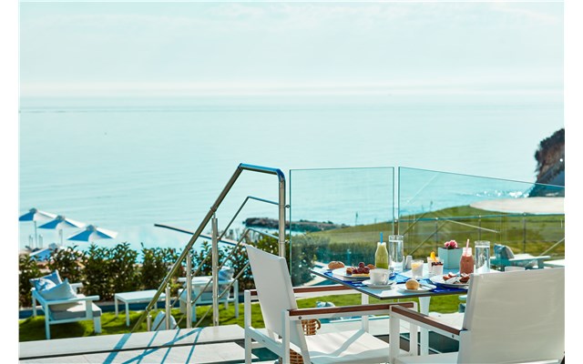 Lesante Blu Exclusive Beach Resort 