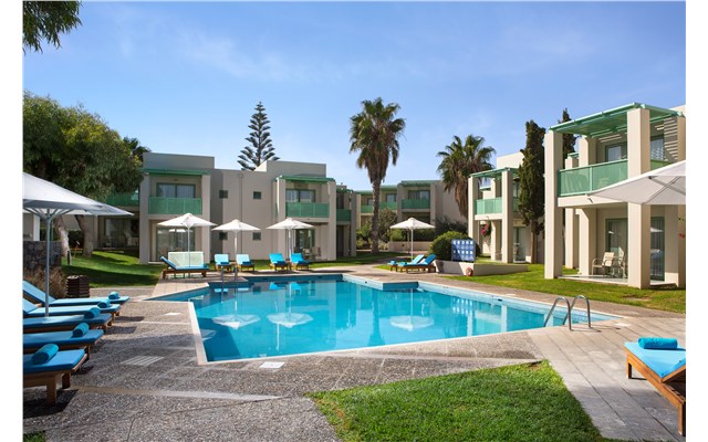 Agapi beach resort - Bazén u bungalovů - Agapi Beach