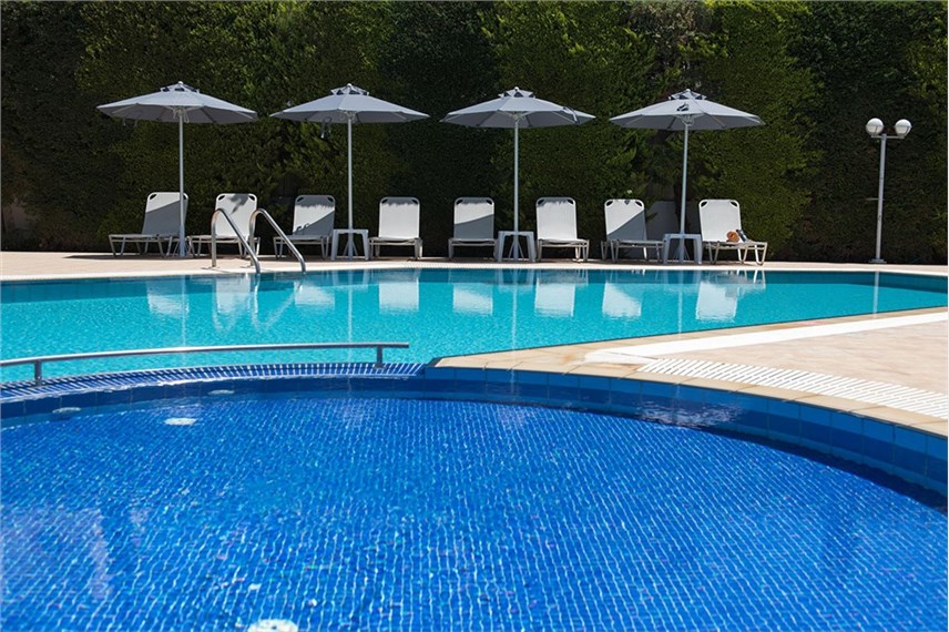  Dimamiel Malia Inn