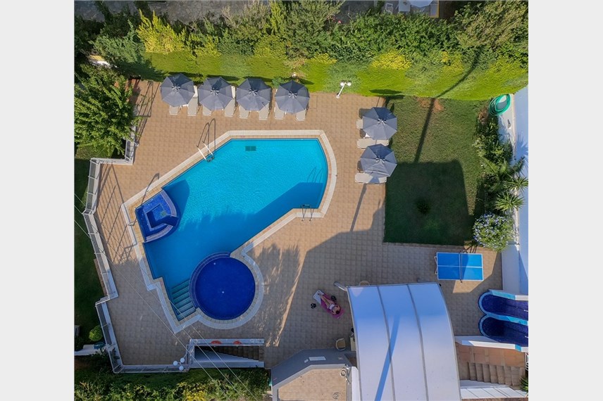  Dimamiel Malia Inn