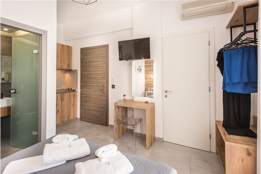  Dimamiel Malia Inn