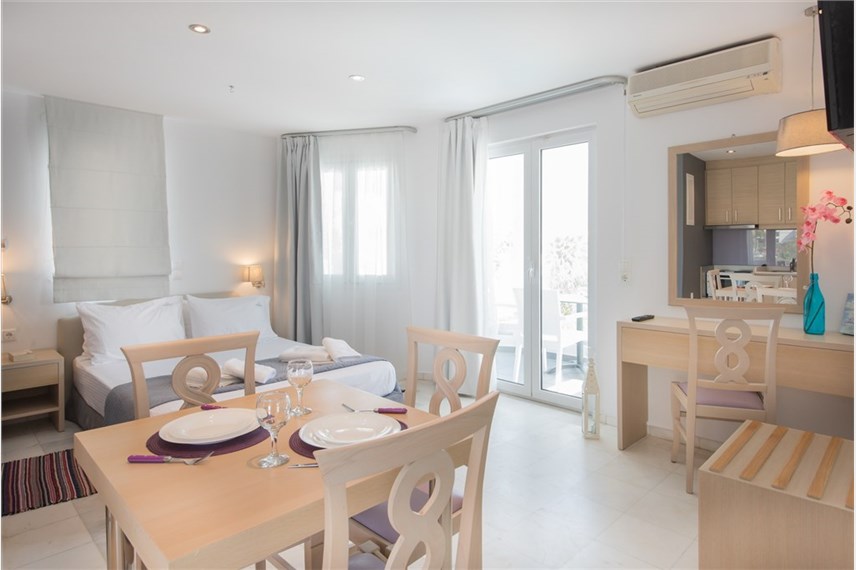 Deluxe studio Dimamiel Malia Inn