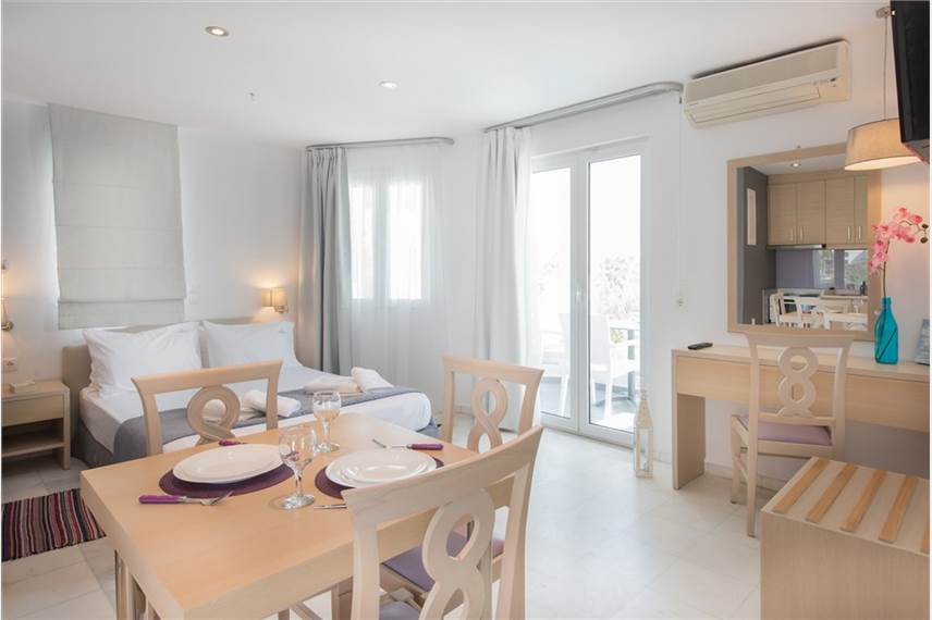 Deluxe studio Dimamiel Malia Inn