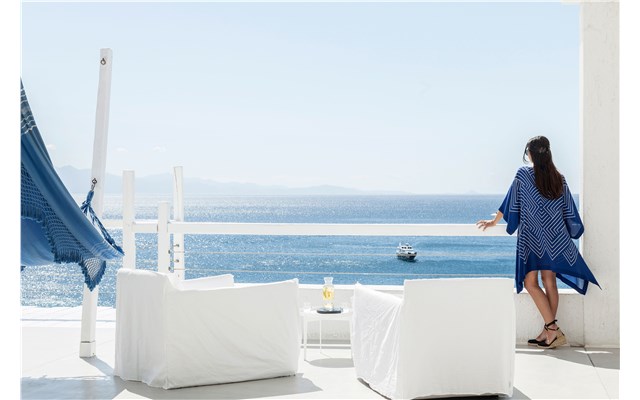 Grecotel Mykonos Blu 