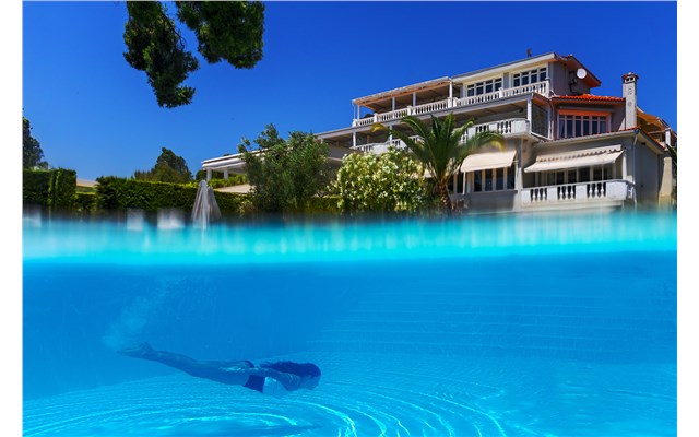 Danai Beach Resort and Villas 