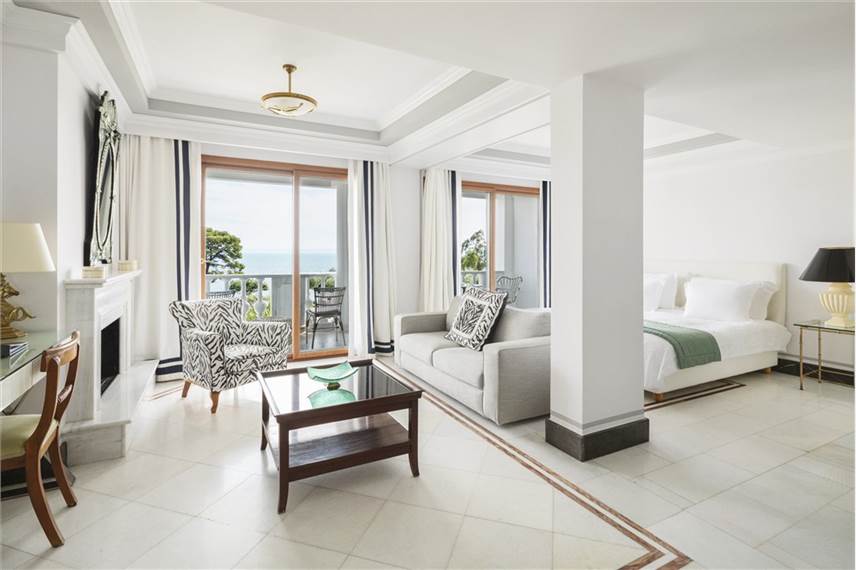  Danai Beach Resort and Villas