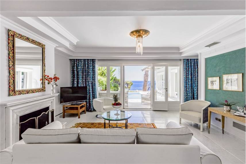  Danai Beach Resort and Villas