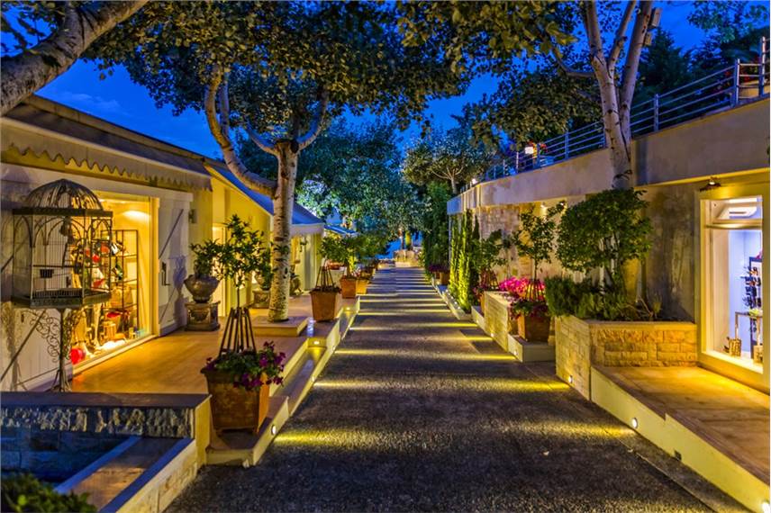  Danai Beach Resort and Villas