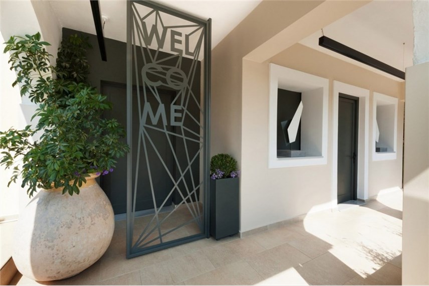  Thomais Boutique hotel