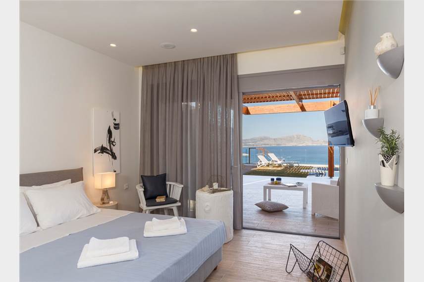  Lindia Athena Luxury Villas