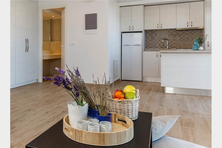  Lindia Athena Luxury Villas