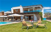  Horizon Line Villas