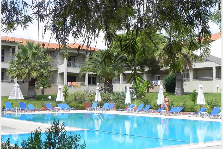  Kalives Resort