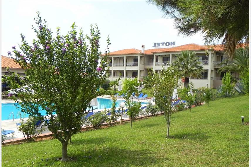 Kalives Resort