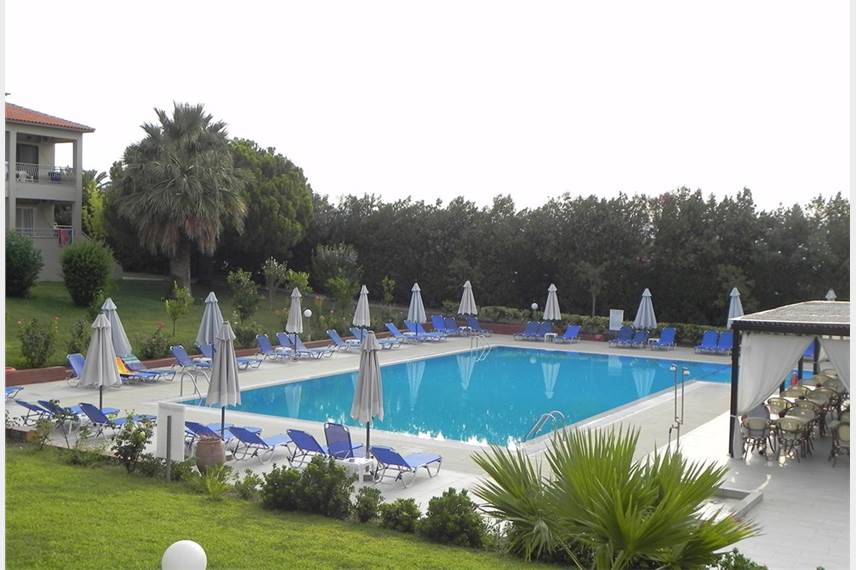 Kalives Resort
