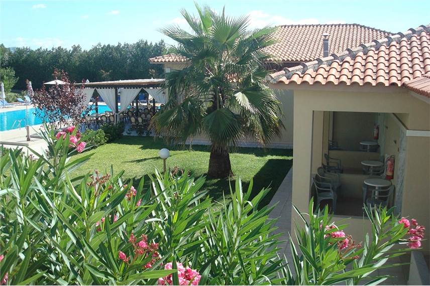  Kalives Resort