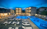  Royal Hotel and Suites