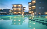  Royal Hotel and Suites