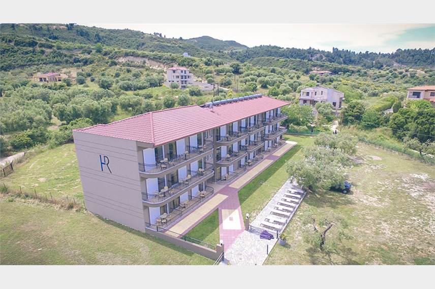  Royal Hotel and Suites