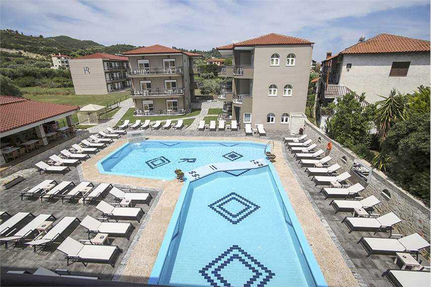  Royal Hotel and Suites