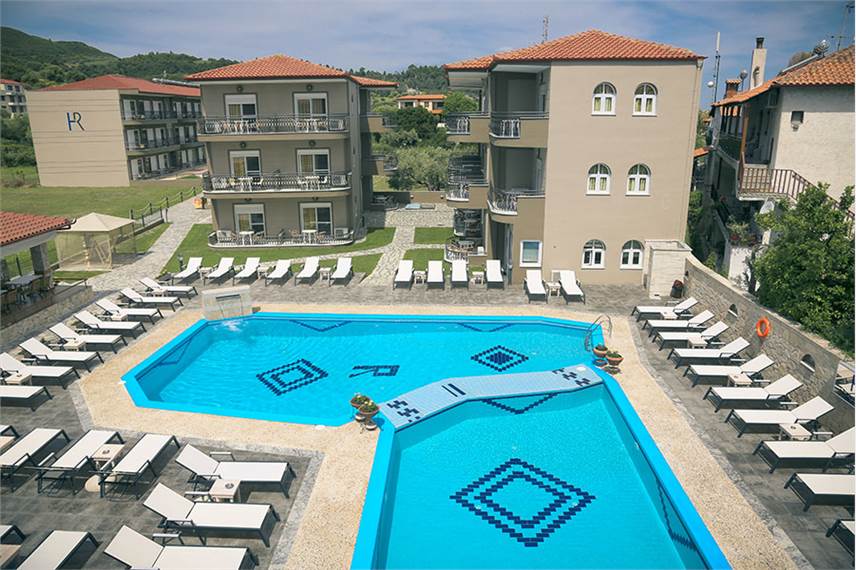  Royal Hotel and Suites