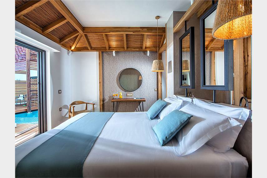  Stella Island Luxury Resort and Spa
