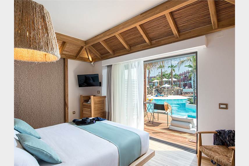  Stella Island Luxury Resort and Spa