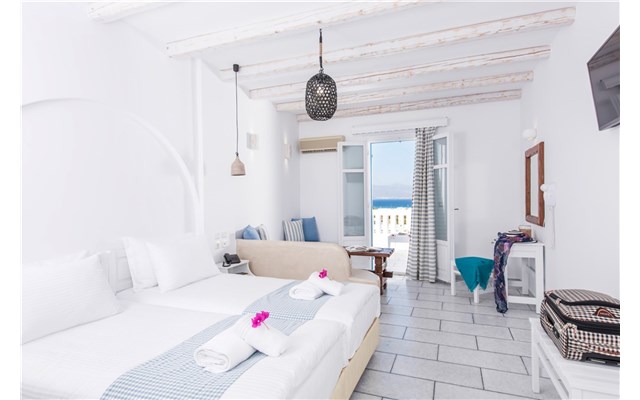 Cycladic Islands Hotel and Spa 