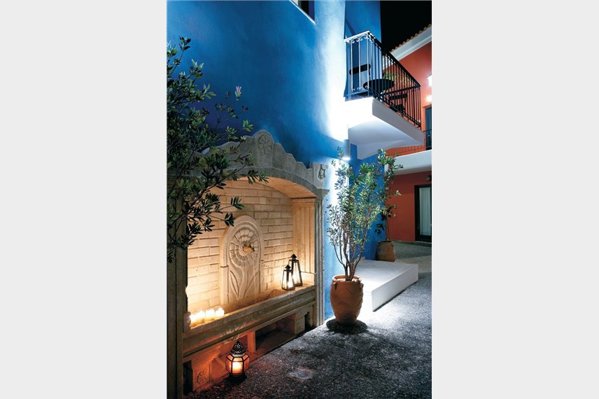  Grecotel Plaza Beach House